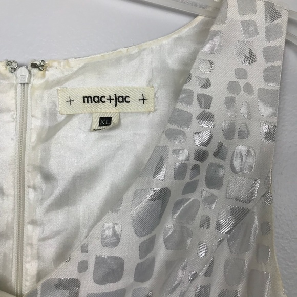 ✨HP✨ Mac + Jac Silver Skater Dress - Picture 7 of 8